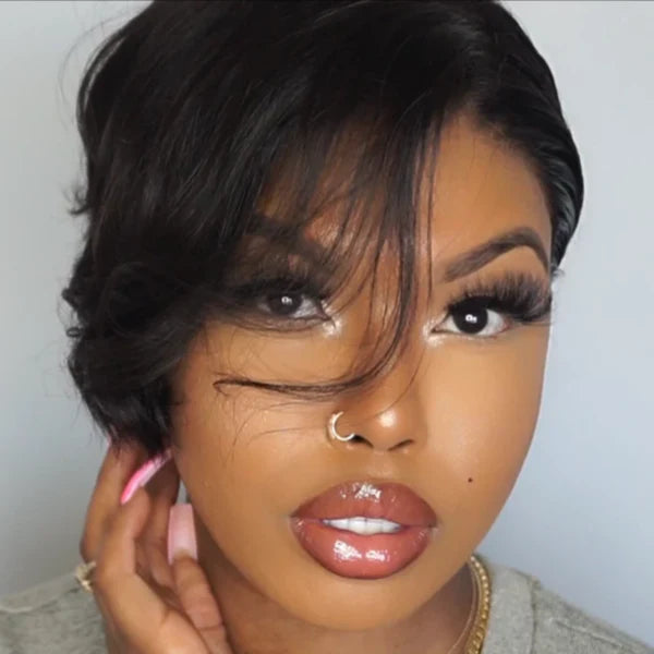 Miss Short Straight Bob